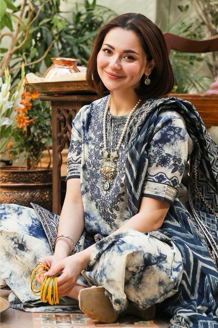 luxury fine quality 3 pcs lawn suit .