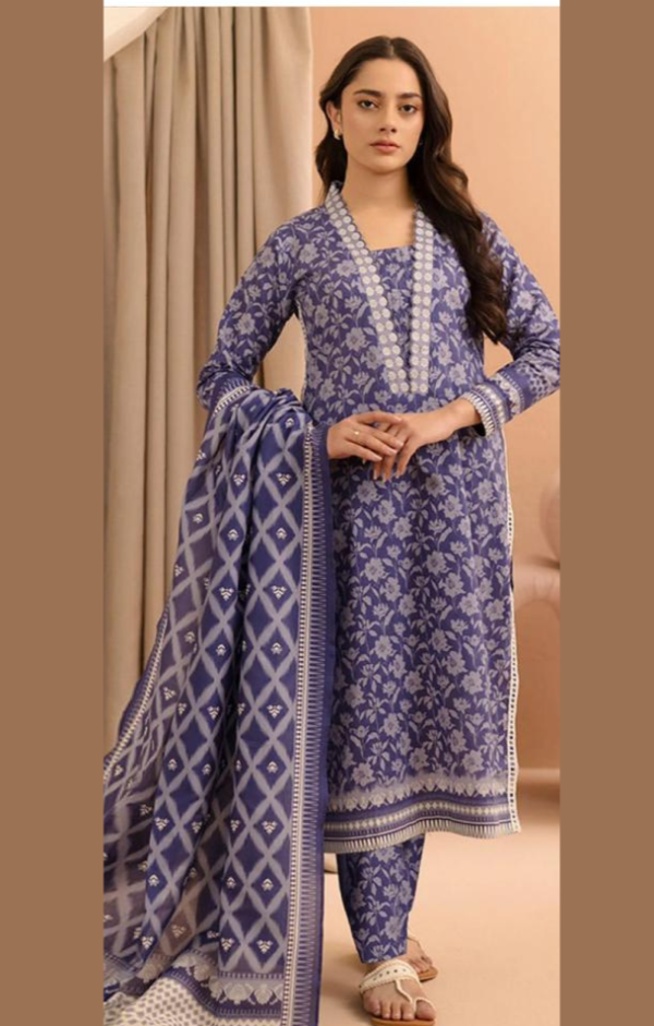 Shomi Digital Lawn Printed Suit