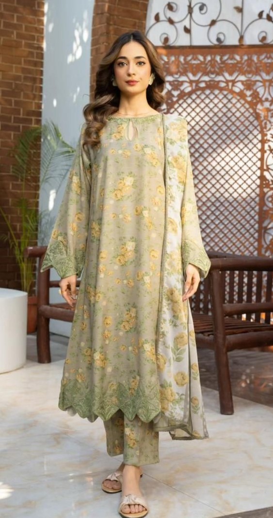 Bana dora digital printed lawn 3pc suit