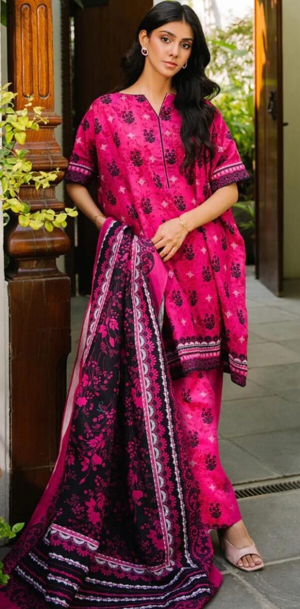 Bana dora digital printed lawn 3pc suit
